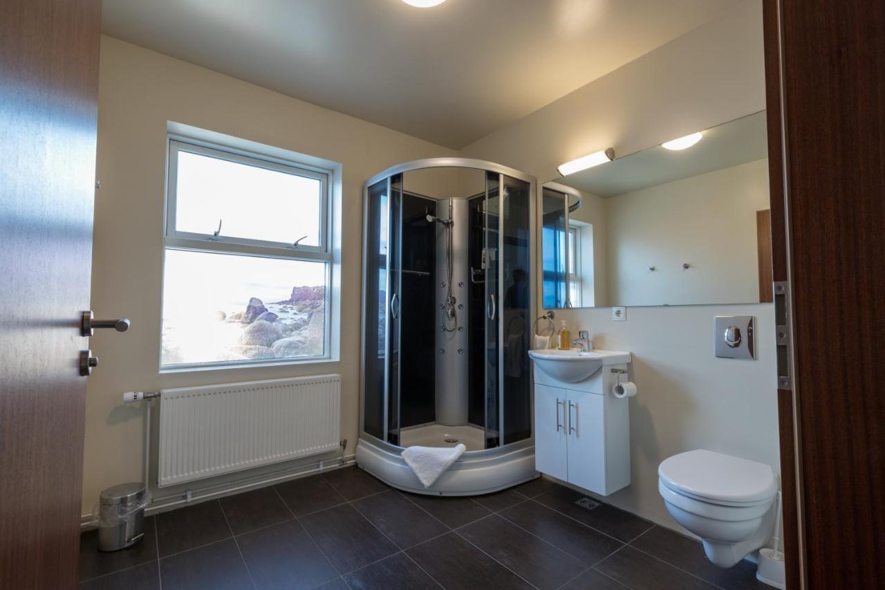 Hotel Eyjar Vestmannaeyjar Buitenkant foto